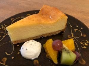 Cafe こもれび