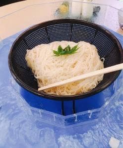 そうめん流し 流れ庵