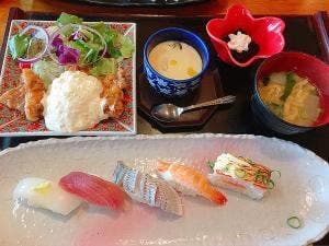 海鮮茶屋うを佐