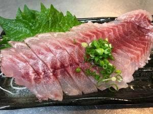 マル源