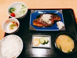 万福 百笑の湯 館内レストラン
