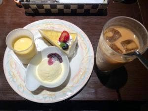 ビルズカフェ 片原一色店