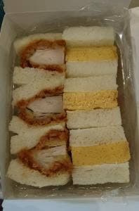 ブルースカイ 3番ゲートショップ