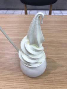 町村農場 the MILK 横浜西口店