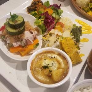Taro's Cafe