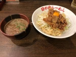 日の出らーめん 四日市分店