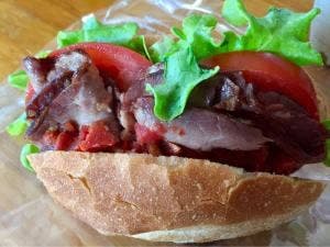 シェ・ミオ みはらしの丘店