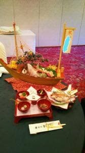 湊川神社 楠公会館