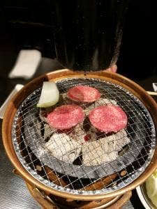 ホルモンしろ 綱島店
