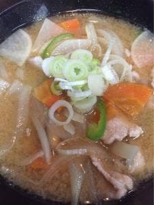 とん作
