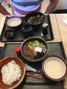 麦とろガーデン