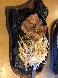 ステーキサロン・カウボーイズ