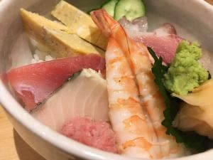 すし酒場 みなと