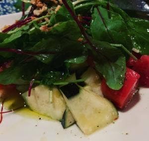 小鳥舎はなひげ