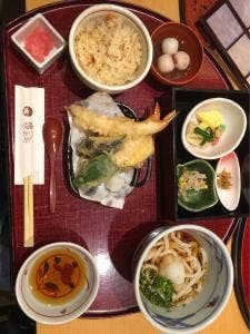 讃岐うどん 護兵衛