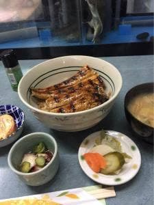 割烹 つくしん坊