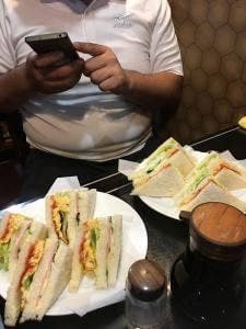 cafe モア