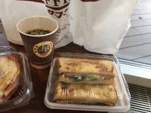 石窯パン工房 サフラン 青山店