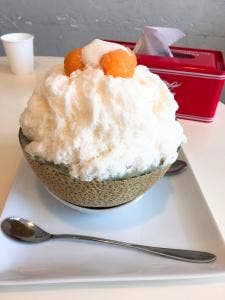 金の豚