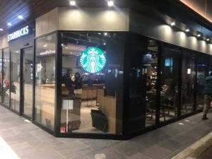 スターバックス コーヒー エトモ祐天寺店