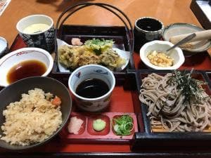 そば庄 出雲 やまもと屋 大町店