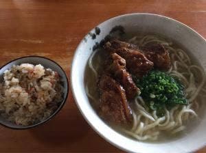 ゆたかやそば