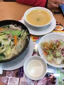 ガスト 西中島店