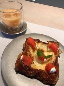 カフェ&シャンパーニュ 祇園ちから