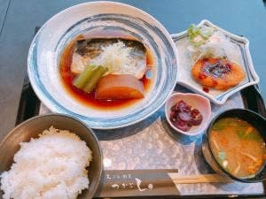 天ぷら・割烹 つかごし
