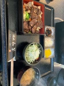 焼肉 和華