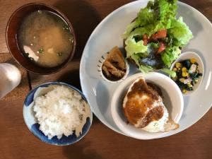 ライラク カフェ&バー
