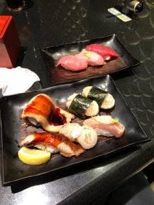 にぎり長次郎 箕面百楽荘店