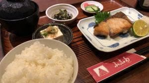 民芸居酒屋お食事処 ふ志多
