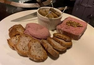 WINE BAR いちのへてりーぬ