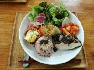 寺子屋オーガニックカフェ EDEN