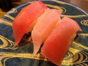 回転すし屋 HiBaRi 新宿店