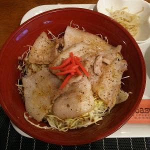豚カフェ サスケ