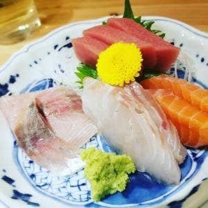 刺身が安いだけの店 とろやす