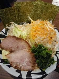 麺作 ブタシャモジ