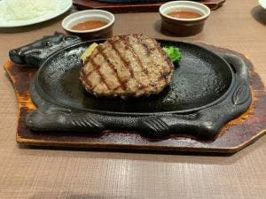 フォルクス 市川ニッケ店