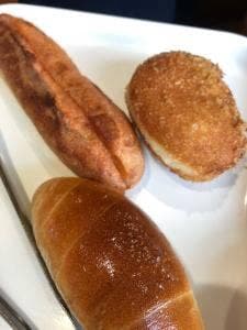 石窯パン工房 Pensee 南中山本店