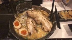 赤字ラーメン 総本店