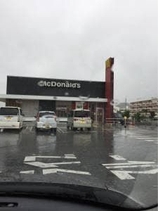 マクドナルド 国場十字路店