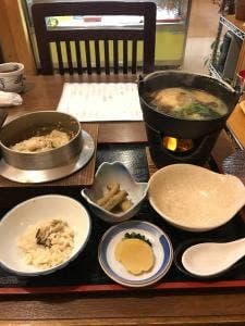 釜めし 松月