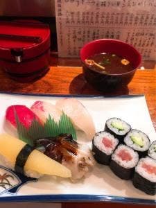 鶴すし 土佐堀店