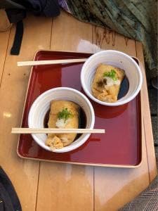 やとや