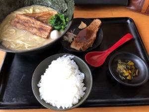 豚骨らーめん日向屋