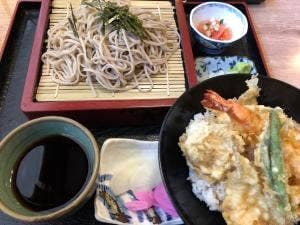 食べ処 わたなべ