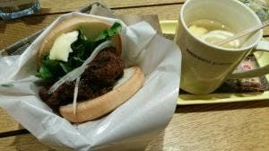 フレッシュネスバーガー 名古屋藤が丘店