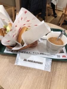 モスバーガー 川崎東口店